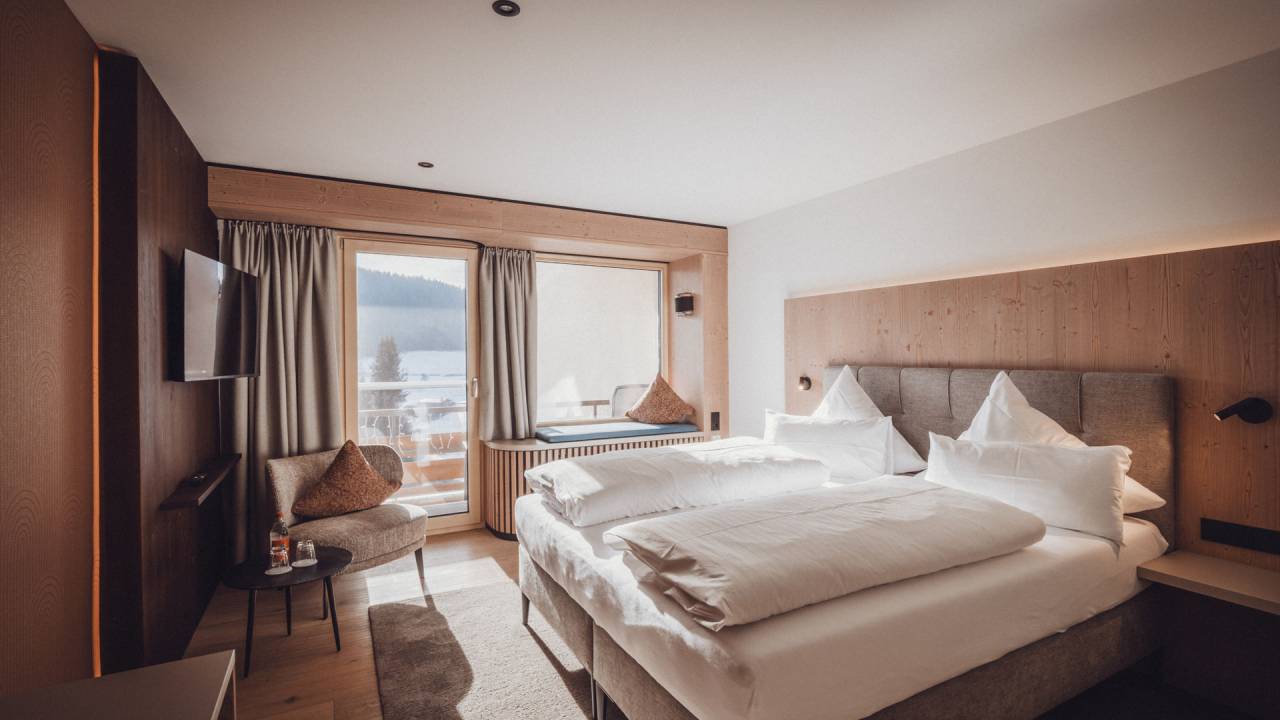 Die neue Wiesenhütte in der Sonnenhalde