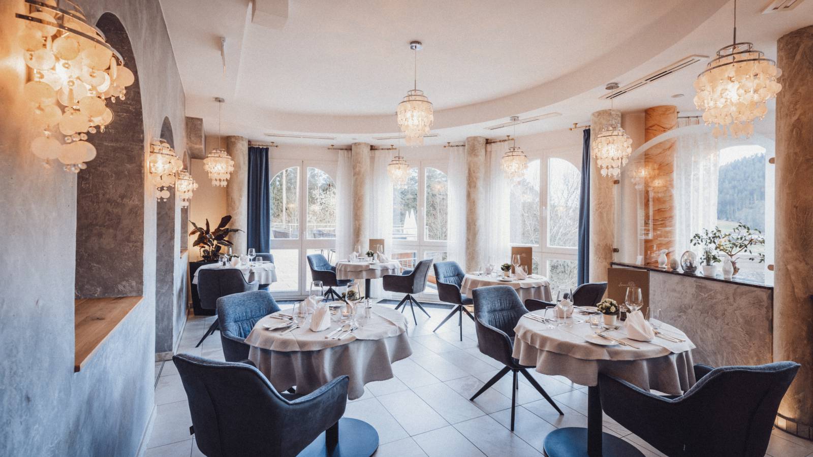 Genuss mit viel Licht und Ausblick über Tonbach