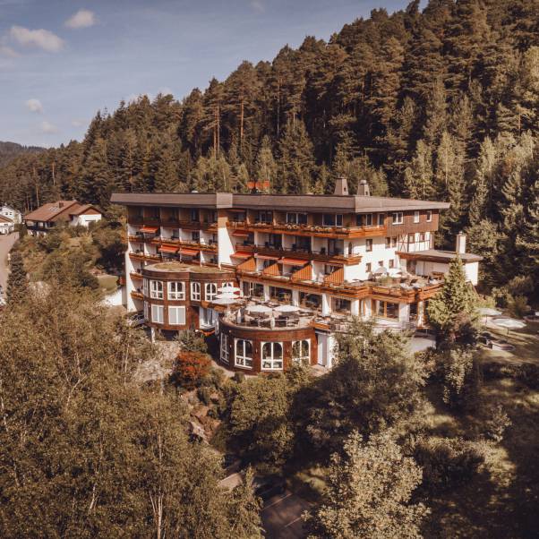 Wellnesshotel Sonnenhalde Tonbach - mitten in der Natur